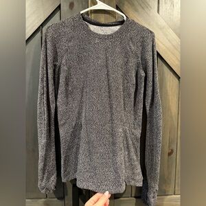 Lululemon top. Vintage style. A little
Thicker material. Like new!